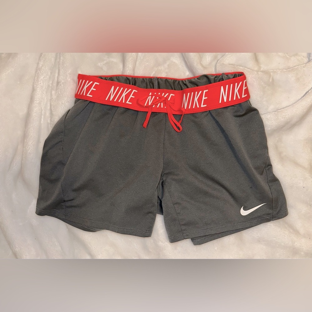 nike shorts